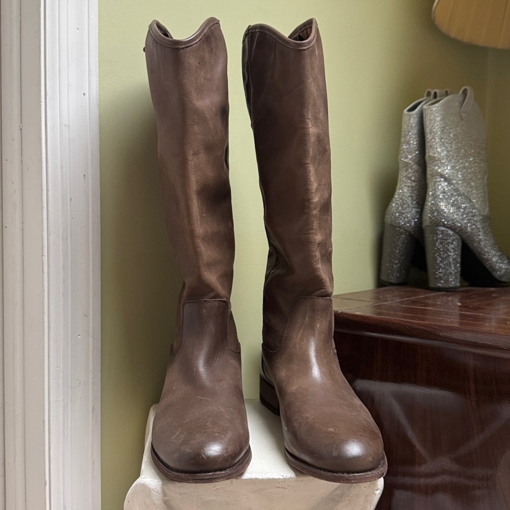 Frye Melissa Button 2 leather knee bootie - Picture 4 of 8